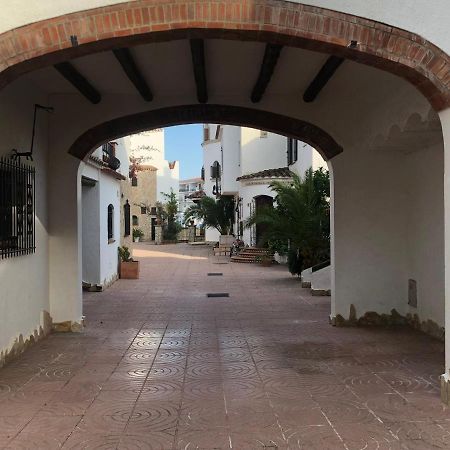 Casa Cartago Villa Empuriabrava Exteriör bild